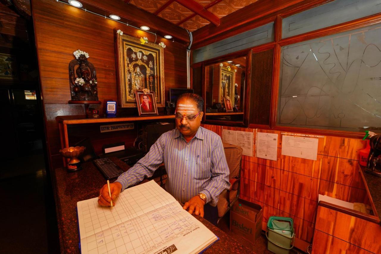 Amogha Residency Hotel Mysore Eksteriør billede