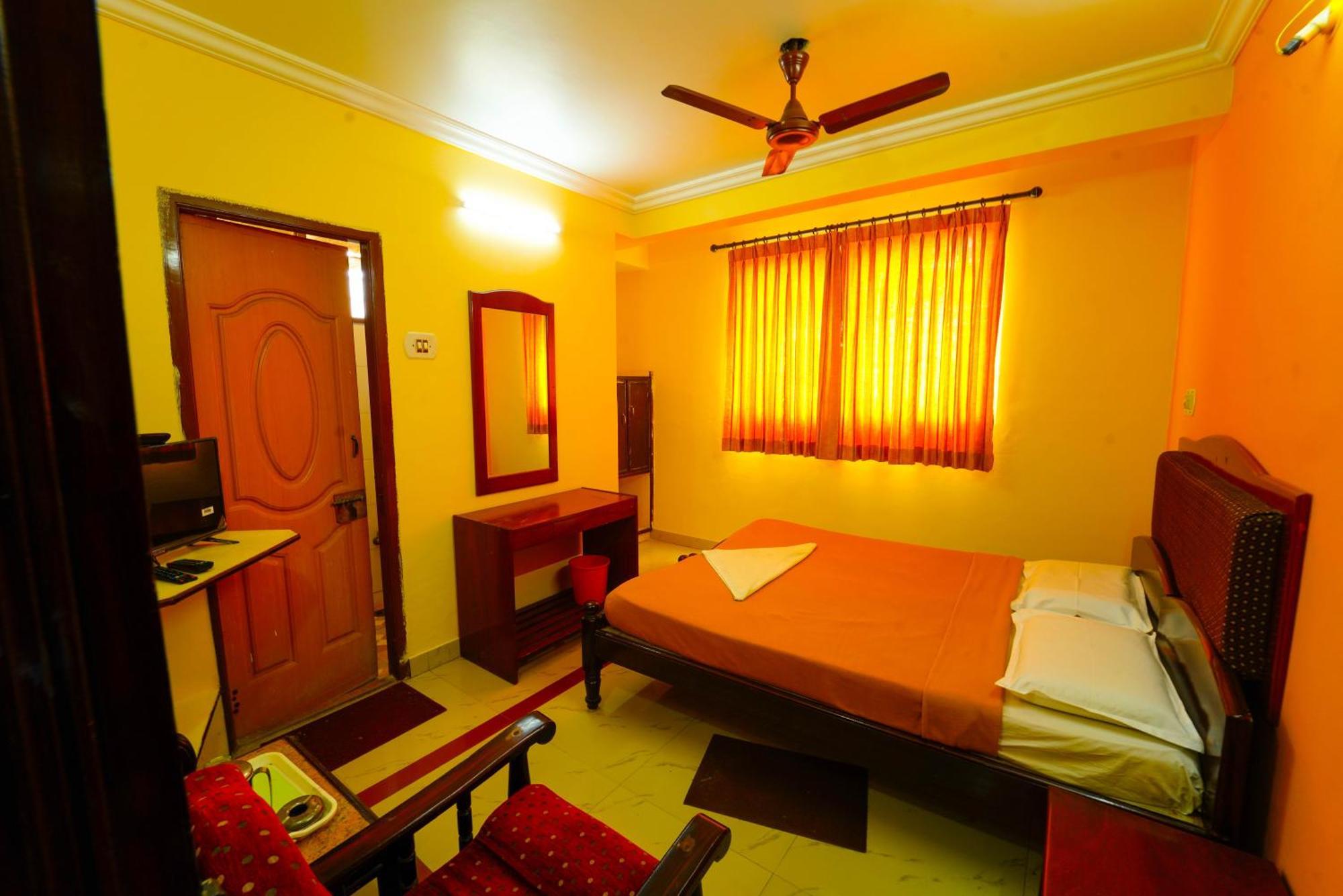 Amogha Residency Hotel Mysore Eksteriør billede